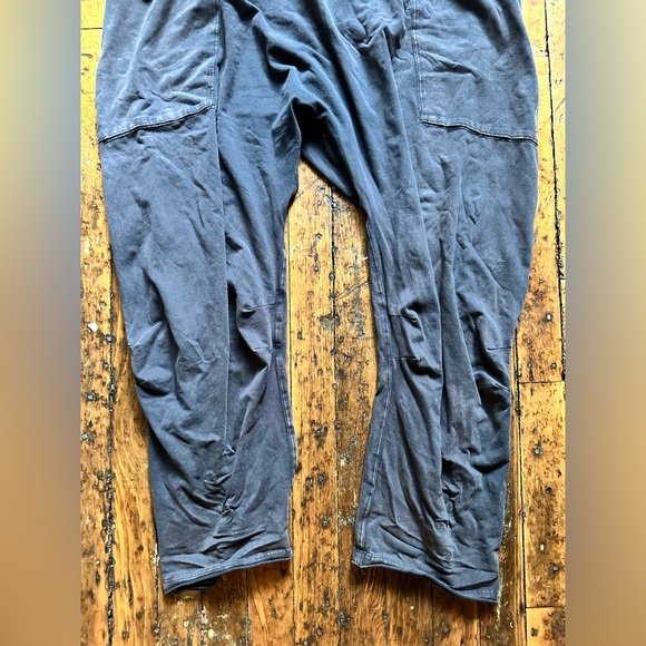 FP MOVEMENT HOT SHOT ONESIE WASHED BLACK SIZE S - Picture 3 of 9